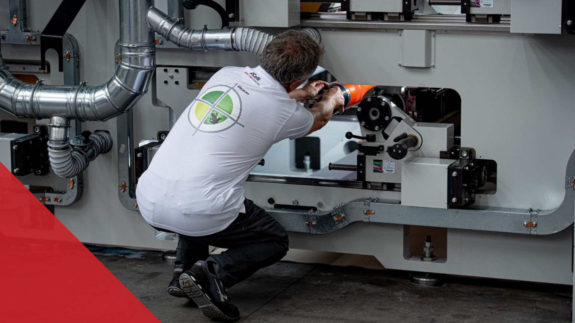 What are the benefits of waterbased inks for flexographic printing?